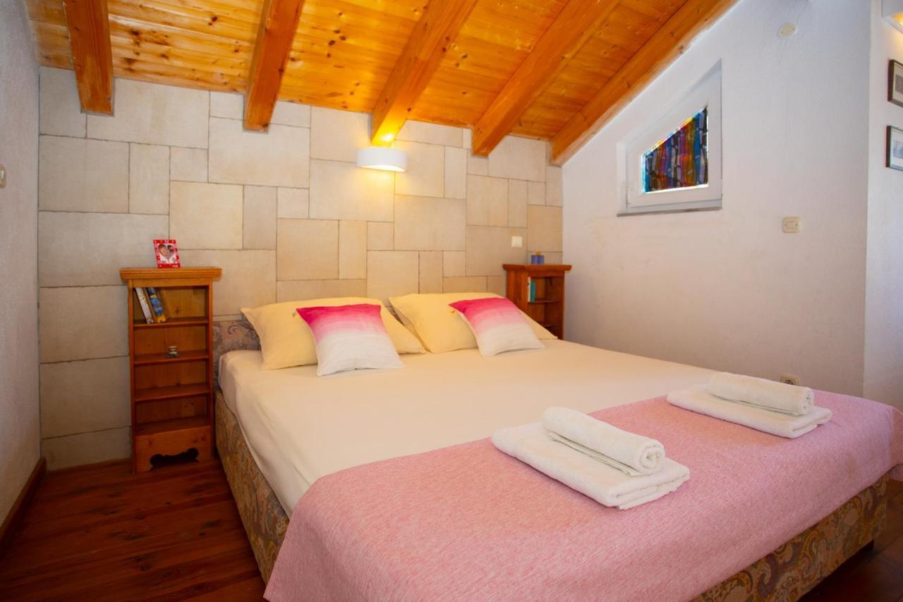 Apartment Slobodan *