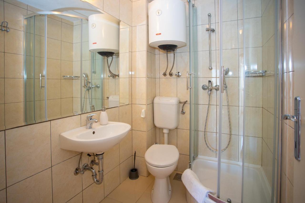 Slobodan Apartment