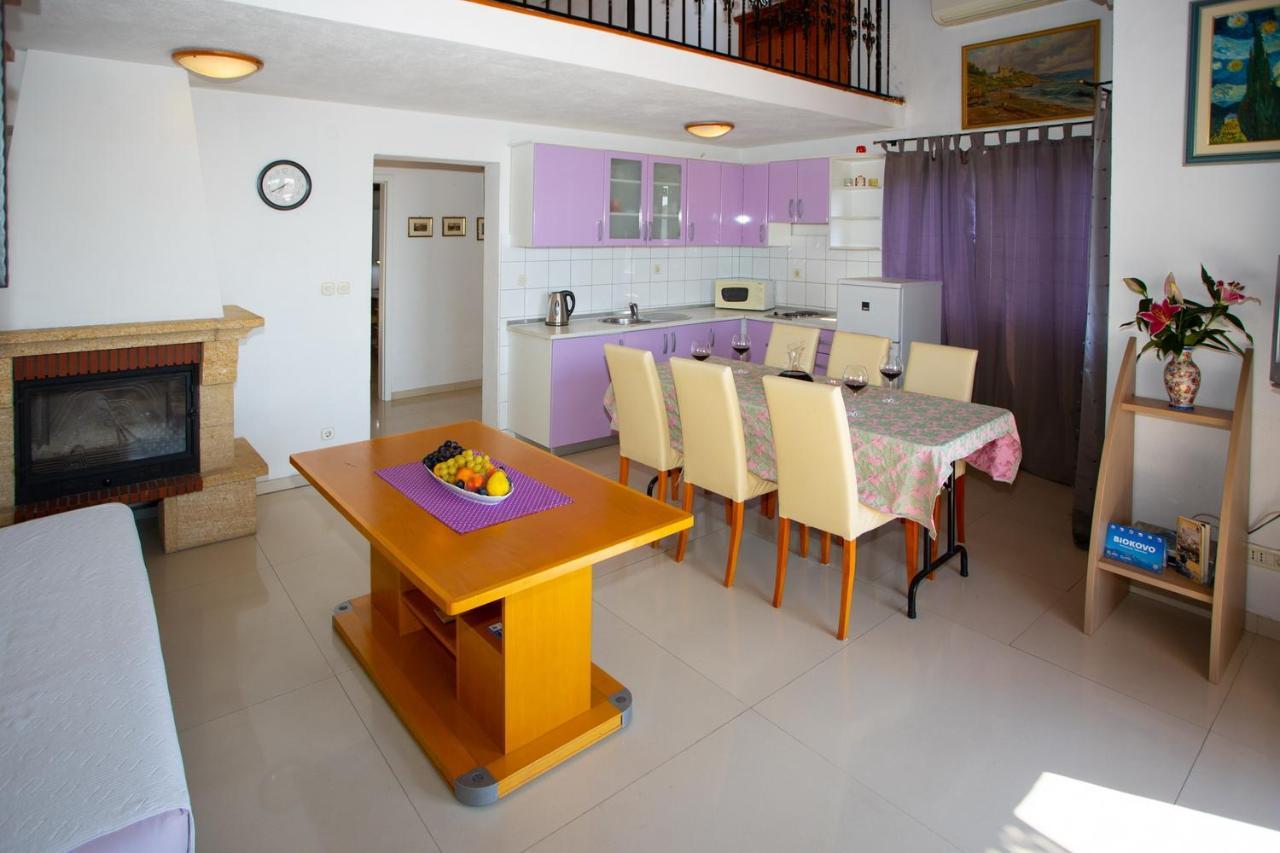 Slobodan Apartment